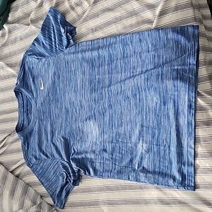 Nike tee